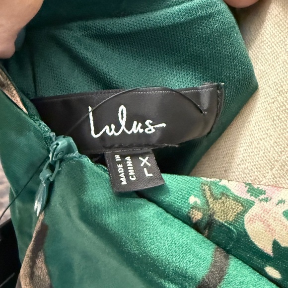 NWT Lulus Still the One Emerald Green Floral Print Satin Maxi Dress. XL #1553 - Picture 7 of 10